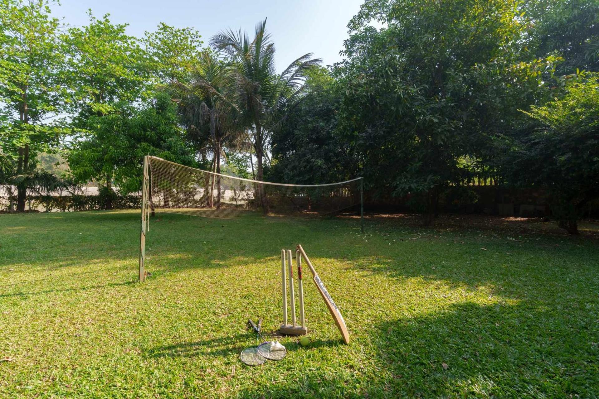Vintage Estate - Lakeside Allure With Vintage Decor,A Plunge Pool & A Lawn Featuring A Charming Gazebo Karjat Εξωτερικό φωτογραφία