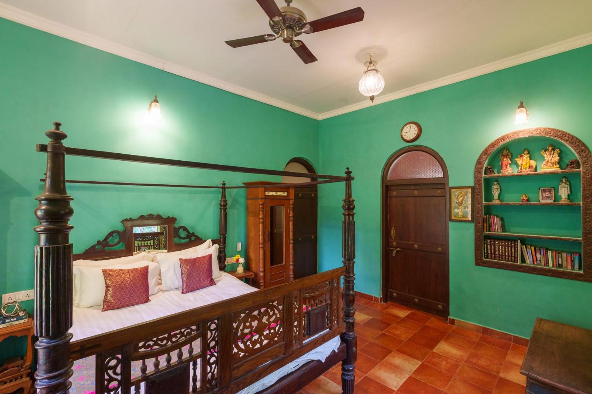 Vintage Estate - Lakeside Allure With Vintage Decor,A Plunge Pool & A Lawn Featuring A Charming Gazebo Karjat Εξωτερικό φωτογραφία